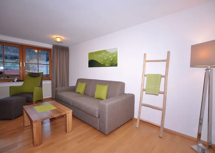 Biohotel Berghues 3*