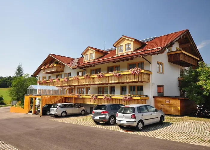 Biohotel Berghues Ξενοδοχείο 3*